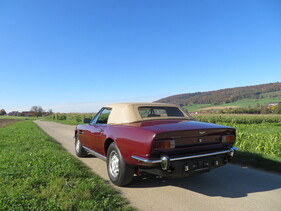 Bild 6 von Inserat Aston Martin V8 Volante 1980