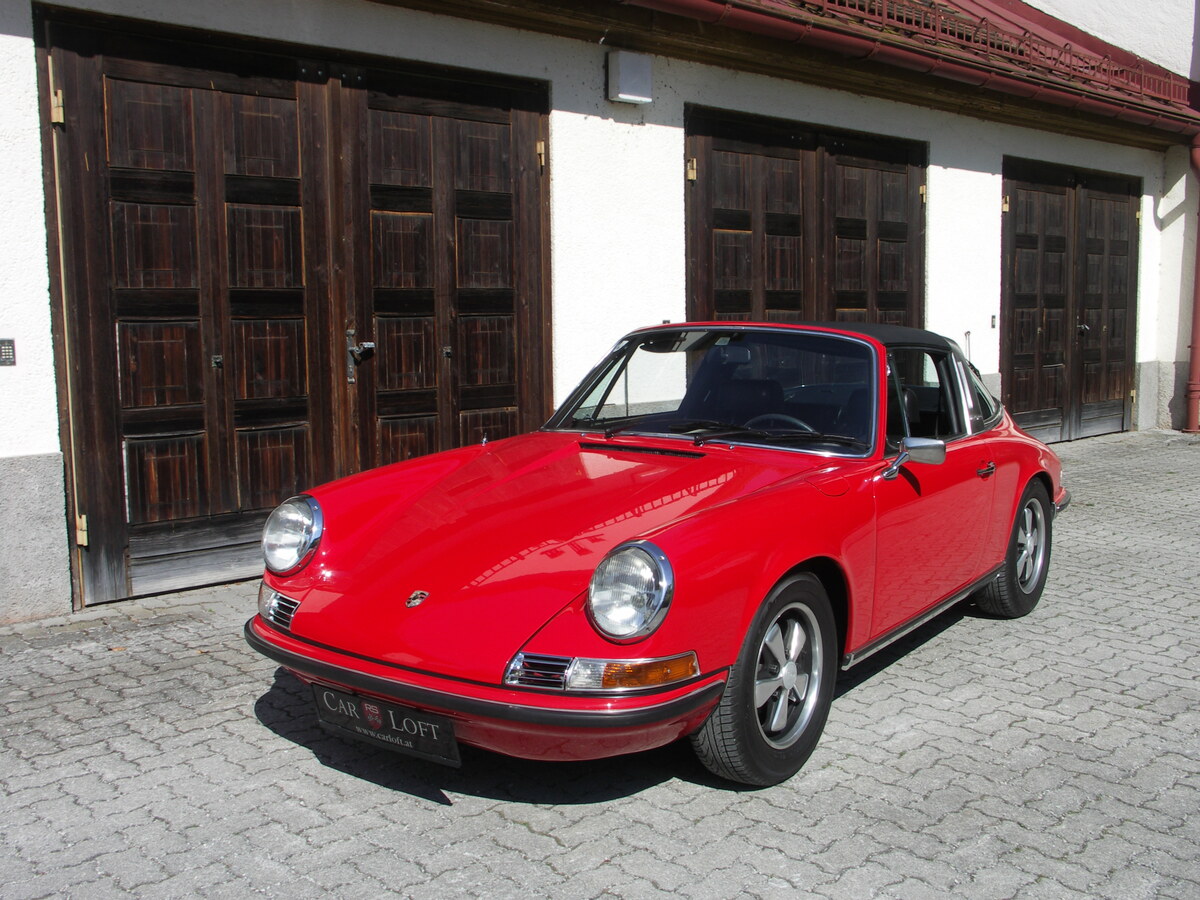 Bild 1 37 vom Fahrzeug-Verkaufsinserat Porsche 911 E Targa Sportomatic 1971 Targa, Einspritzmotor und Sportomatic - wohl die angenehmste Variante einen fruehen 911 zu fahren.