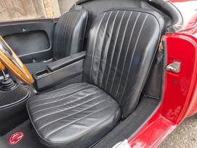 Bild 8 von Inserat MG MGA 1500 1959