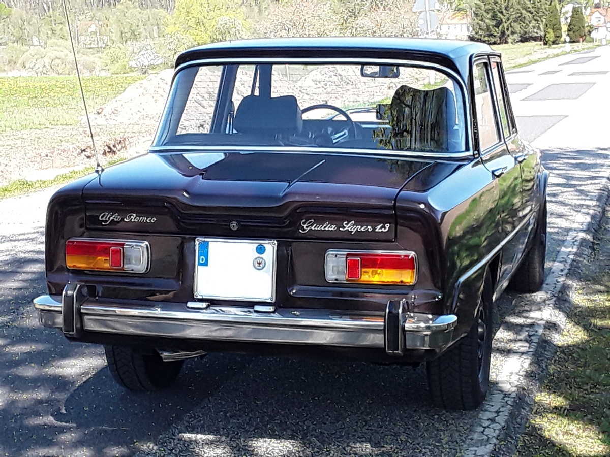 Alfa Romeo Giulia Super 1 3 Tipo 115 09 1972
