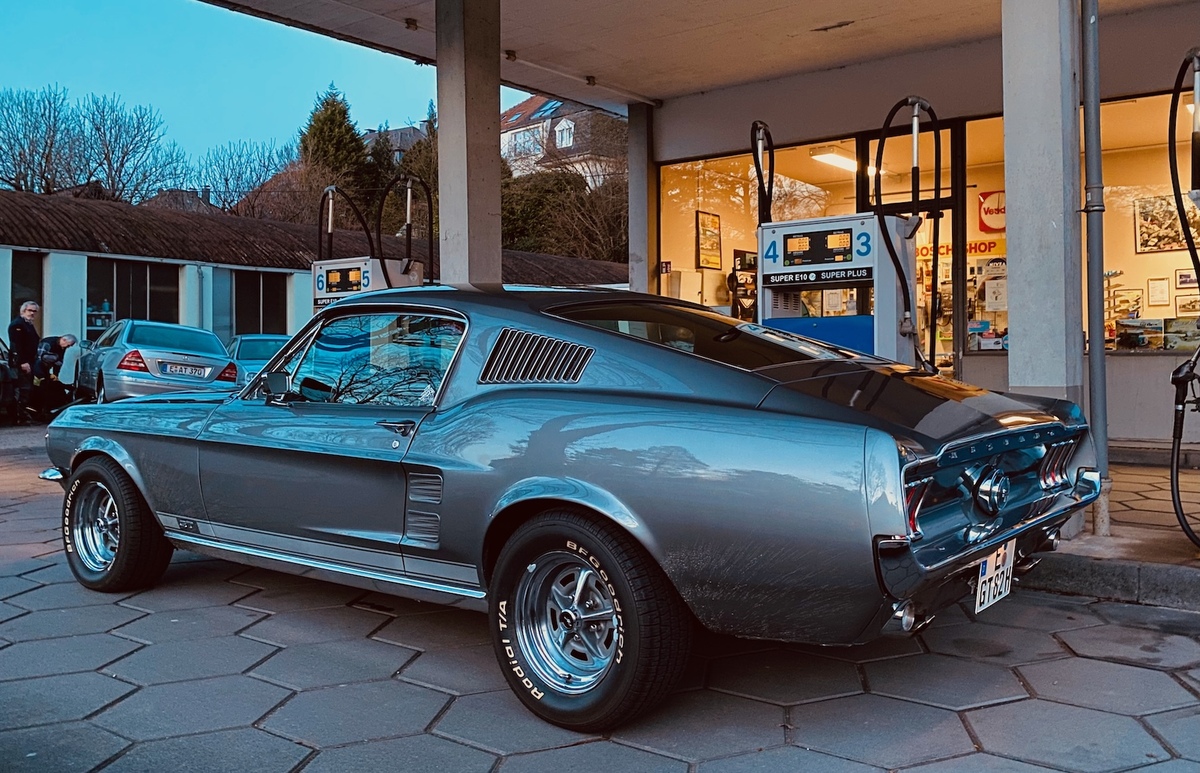 Bild 2 18 vom Fahrzeug-Verkaufsinserat Ford USA Mustang Fastback GT 390 - S-Code 1967 Einzigartiger Mustang Fastback GT 390 - S-Code, BigBlock, 6,4 l, 320 PS.