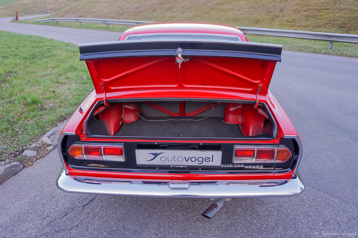 Bild 29 32 vom Fahrzeug-Verkaufsinserat Fiat 124 Sport Coupe AC 1968 ab MFK inkl. Veteraneneintrag und Service - Erstzulassung 1968 im Kanton Basel-Stadt - vor einigen Jahren restauriert - sehr schoener Zustand