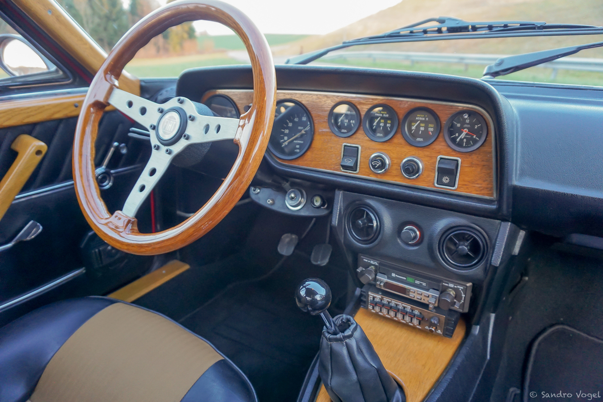 Bild 17 32 vom Fahrzeug-Verkaufsinserat Fiat 124 Sport Coupe AC 1968 ab MFK inkl. Veteraneneintrag und Service - Erstzulassung 1968 im Kanton Basel-Stadt - vor einigen Jahren restauriert - sehr schoener Zustand