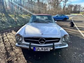 Mercedes Benz 280 SL (1971) Mercedes Benz 280 SL (1971)