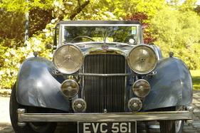 Alvis Speed 25 Charlesworth Drophead Coupe (1940) Alvis Speed 25 Charlesworth Drophead Coupe (1940)