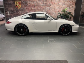 Porsche 911 Carrera GTS (2011) Porsche 911 Carrera GTS (2011)