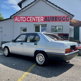 Image 4 of advertisement Alfa Romeo 90 2.5 Quadrifoglio Oro 1985