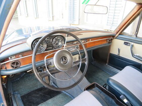 Bild 11 von Inserat Mercedes Benz 250 SE 1966