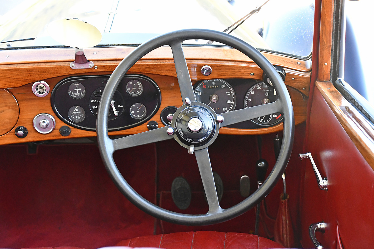 Bild 14 18 vom Fahrzeug-Verkaufsinserat Bentley 3.5-Litre Derby Drophead Coupe 1934 seit 1973 in der Schweiz zugelassen, letzte MFK Veteran 2023