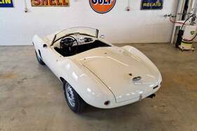 Bild 10 von Inserat Arnolt-Bristol DeLuxe Competition 1957