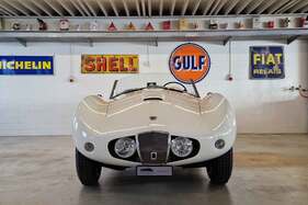 Bild 3 von Inserat Arnolt-Bristol DeLuxe Competition 1957