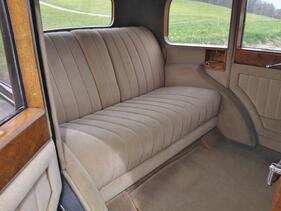 Bild 2 von Inserat Rolls-Royce 25 30 Saloon Park Ward 1936