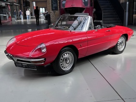 Bild 7 von Inserat Alfa Romeo Duetto Spider 1600 Osso die Sepia 1967