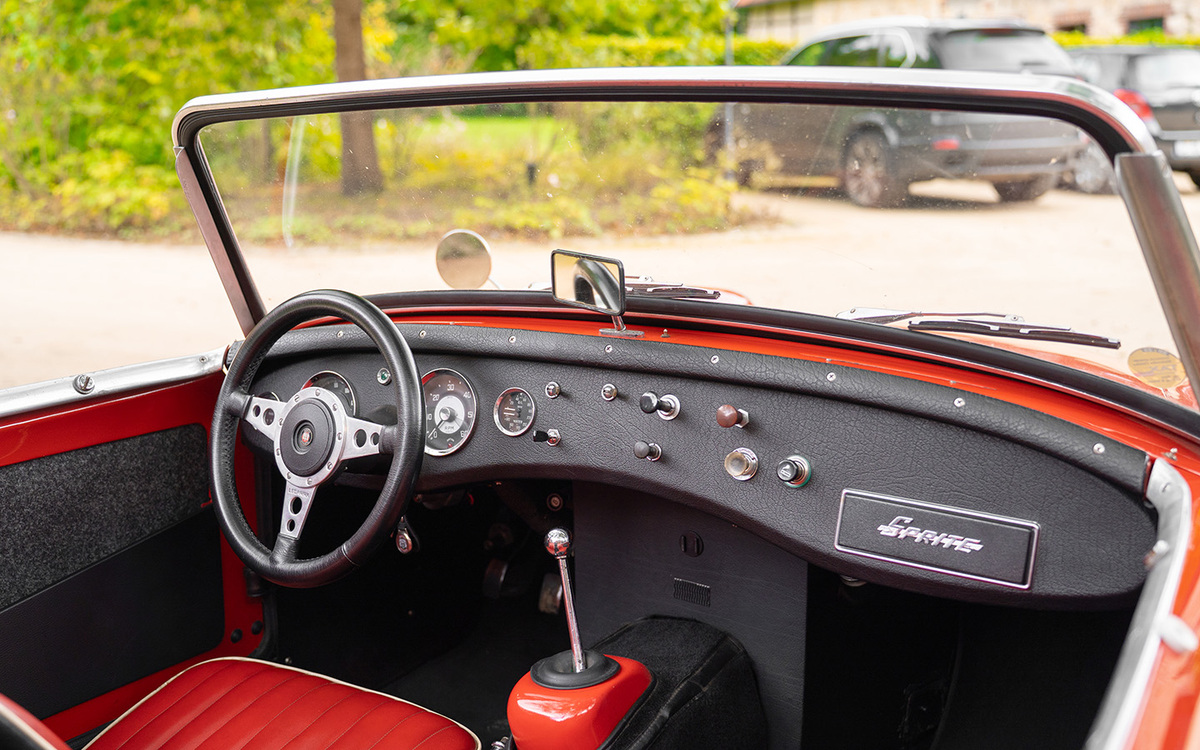 Bild 14 37 vom Fahrzeug-Verkaufsinserat Austin Healey Sprite MK2 1963 MK2 Grifflos - RRestaurierter Zustand