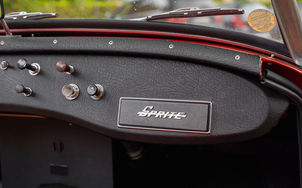 Bild 21 37 vom Fahrzeug-Verkaufsinserat Austin Healey Sprite MK2 1963 MK2 Grifflos - RRestaurierter Zustand