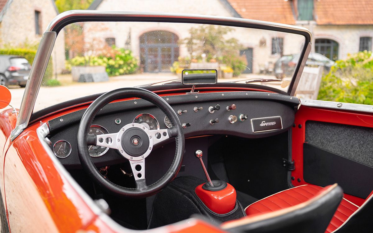 Bild 15 37 vom Fahrzeug-Verkaufsinserat Austin Healey Sprite MK2 1963 MK2 Grifflos - RRestaurierter Zustand