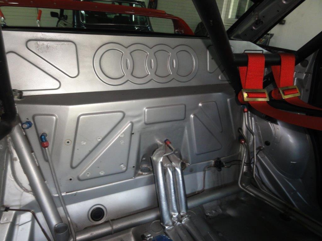 Bild 16 19 vom Fahrzeug-Verkaufsinserat Audi 80 STW 1983 Echter Werksrennwagen