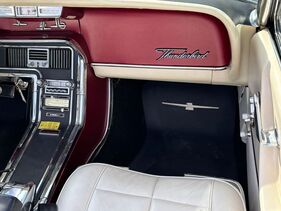 Bild 10 von Inserat Ford USA Thunderbird 1966