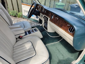 Bild 2 von Inserat Rolls-Royce Silver Spur II 1990