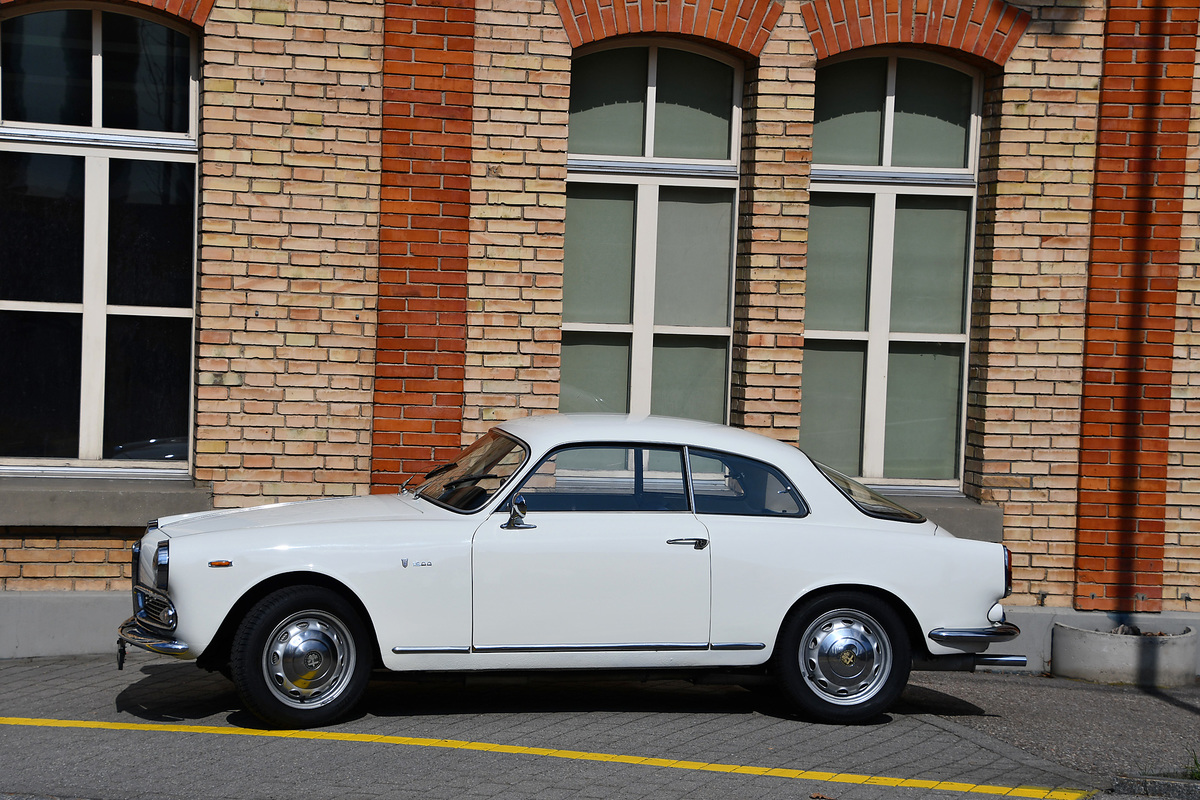Alfa Romeo Giulia 1600 Sprint 1963 Oldtimer Kaufen
