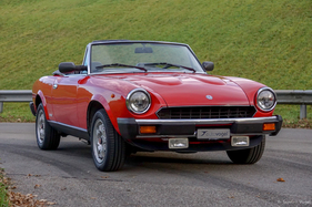 Bild 5 von Inserat Fiat Pininfarina Spider 124 DS Europa 2.0 i.e. 1983