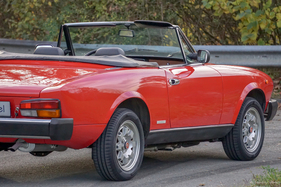 Bild 23 von Inserat Fiat Pininfarina Spider 124 DS Europa 2.0 i.e. 1983