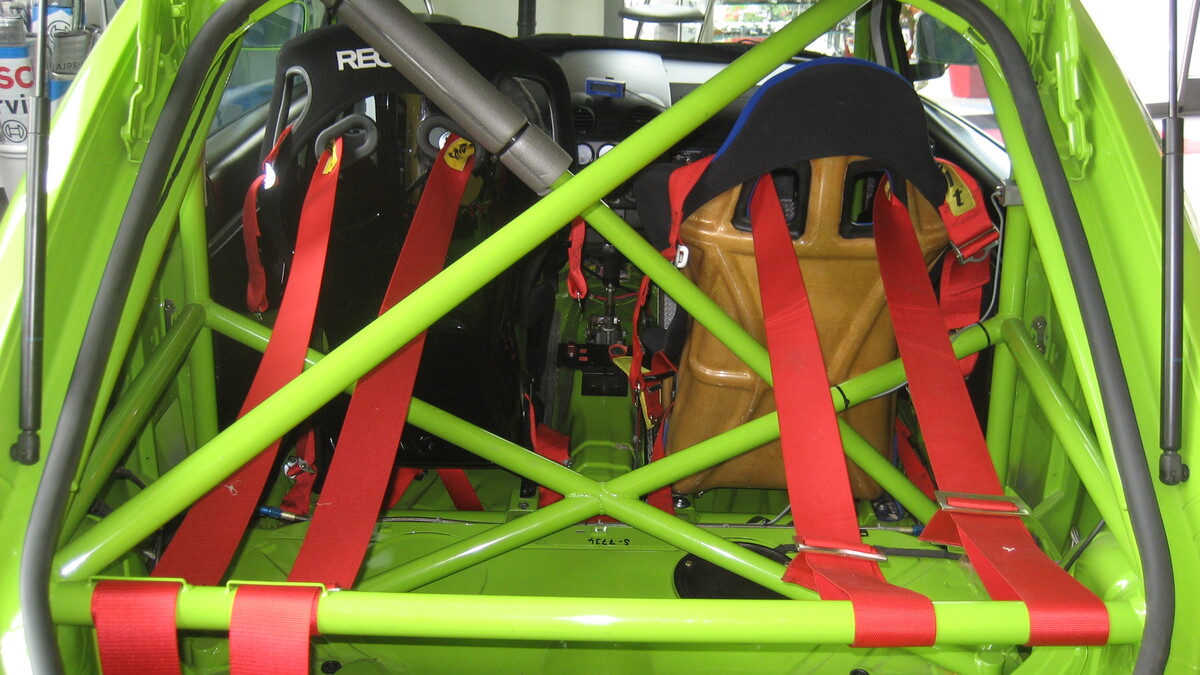 Bild 8 40 vom Fahrzeug-Verkaufsinserat VW New Beetle RSI CUP 1999 eines von 55 gebauten Rennfahrzeugen zur Nachwuchsfoerderung