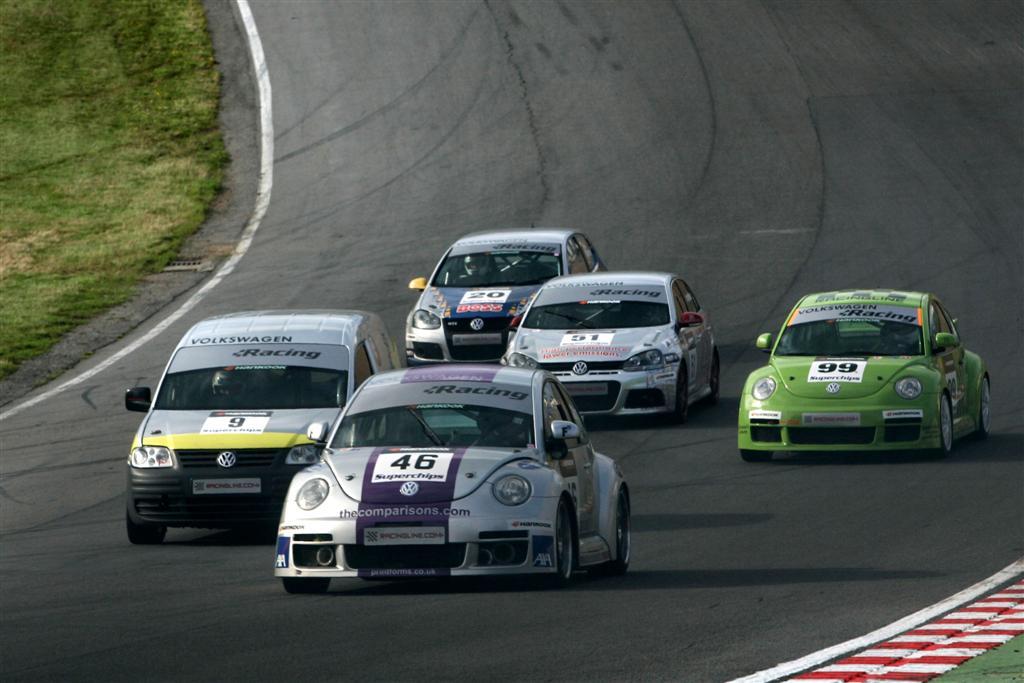 Bild 29 40 vom Fahrzeug-Verkaufsinserat VW New Beetle RSI CUP 1999 eines von 55 gebauten Rennfahrzeugen zur Nachwuchsfoerderung
