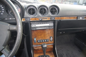 Bild 8 von Inserat Mercedes Benz 500 SL 1984