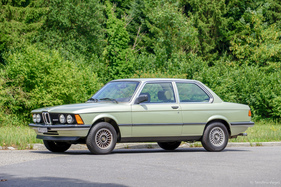 BMW 320 /6 (1982) BMW 320 /6 (1982)