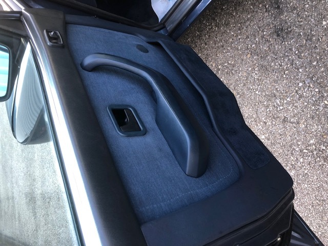 Bild 9 16 vom Fahrzeug-Verkaufsinserat BMW 528i A E28 1986 BMW 528i A E28 Veteran