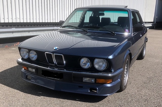 Bild 14 16 vom Fahrzeug-Verkaufsinserat BMW 528i A E28 1986 BMW 528i A E28 Veteran