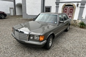 Mercedes Benz 500 SEL (1984)