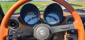 Bild 16 von Inserat Alfa Romeo Spider 2.0 1984