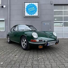 Porsche 911 SWB 2.0 (1966) Porsche 911 SWB 2.0 (1966)