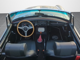 Bild 6 von Inserat MG B 1971