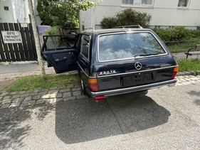 Bild 14 von Inserat Mercedes Benz 230 TE 1983