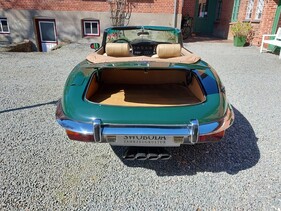Bild 15 von Inserat Jaguar E-Type Serie 3 Cabrio 1973