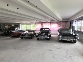 Bild 9 von Inserat Excalibur Roadster SS 1967