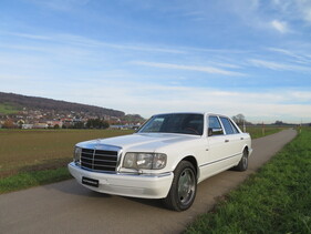 Mercedes-Benz 560 SEL Limousine (1988) Mercedes-Benz 560 SEL Limousine (1988)