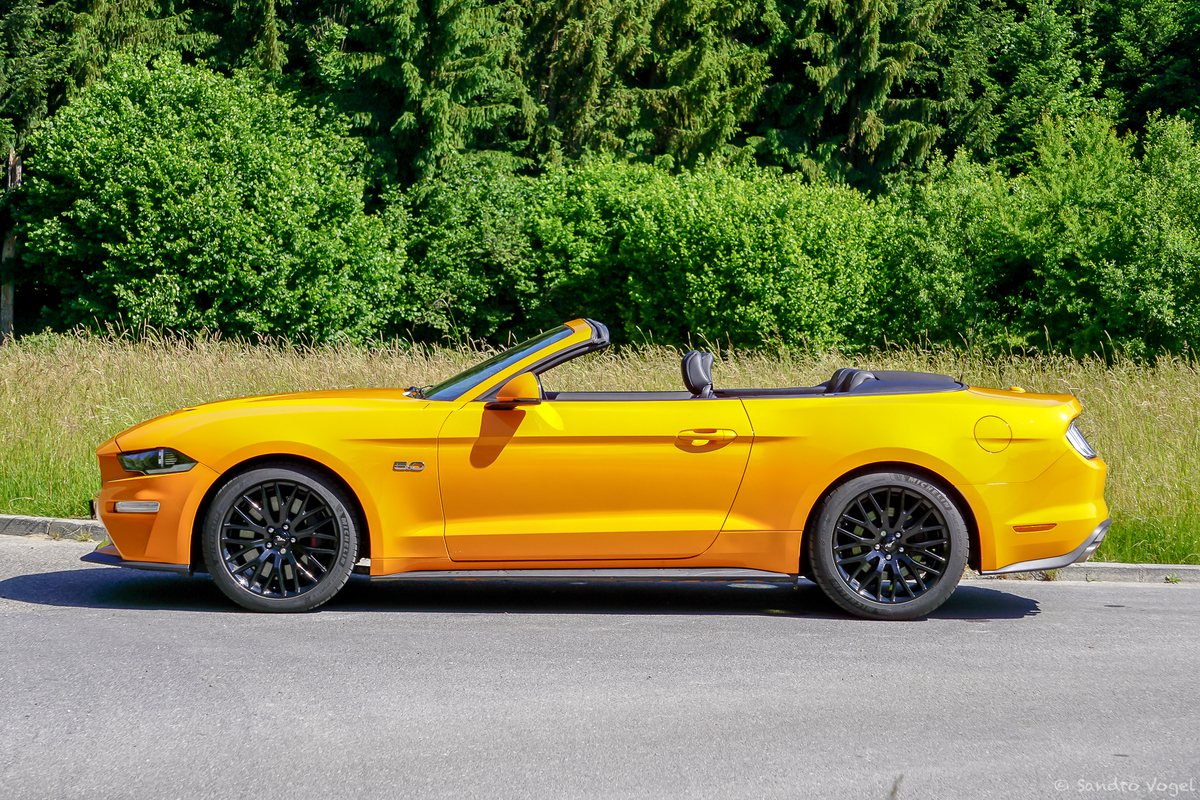 Bild 5 26 vom Fahrzeug-Verkaufsinserat Ford Mustang Convertible 5.0 V8 GT Automat 2019 sehr gepflegtes Fahrzeug - ab Service - neue Michelin Pilot Sport Reifen - aus 1. Hand - Touchscreen-Navi - B+O - AppLink
