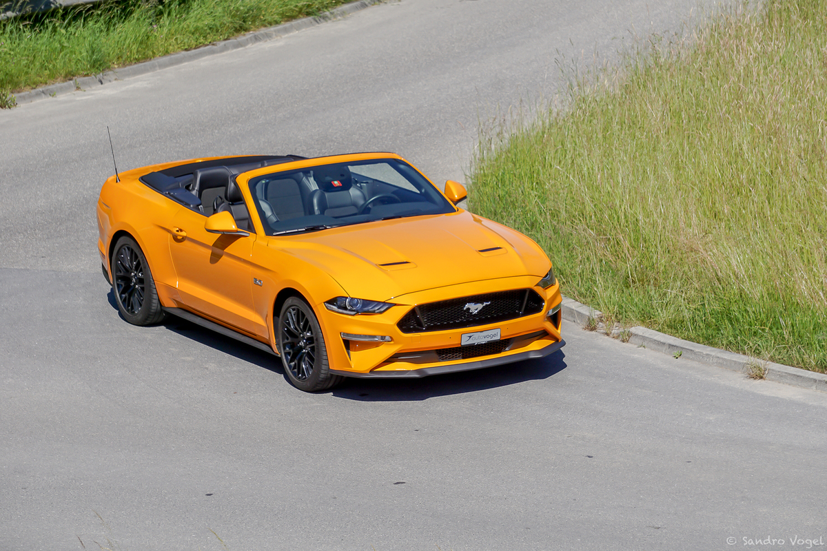 Bild 8 26 vom Fahrzeug-Verkaufsinserat Ford Mustang Convertible 5.0 V8 GT Automat 2019 sehr gepflegtes Fahrzeug - ab Service - neue Michelin Pilot Sport Reifen - aus 1. Hand - Touchscreen-Navi - B+O - AppLink