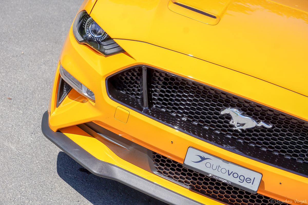 Bild 16 26 vom Fahrzeug-Verkaufsinserat Ford Mustang Convertible 5.0 V8 GT Automat 2019 sehr gepflegtes Fahrzeug - ab Service - neue Michelin Pilot Sport Reifen - aus 1. Hand - Touchscreen-Navi - B+O - AppLink
