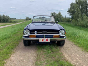 Bild 2 von Inserat Triumph TR6 1970