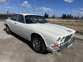Bild 8 von Inserat Jaguar XJ6 1972