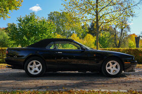 Bild 4 von Inserat Aston Martin Virage Volante 1993