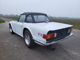 Bild 7 von Inserat Triumph TR6 1973