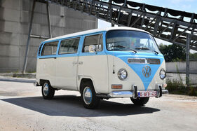 Volkswagen T2a camper (1970) (Auction Car)