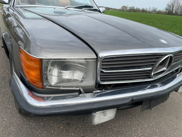 Bild 4 8 vom Fahrzeug-Verkaufsinserat Mercedes Benz 500SL 1984