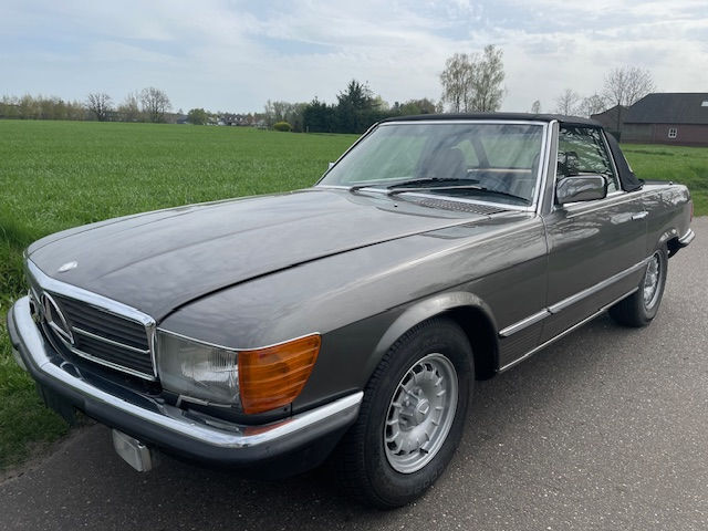 Bild 7 8 vom Fahrzeug-Verkaufsinserat Mercedes Benz 500SL 1984
